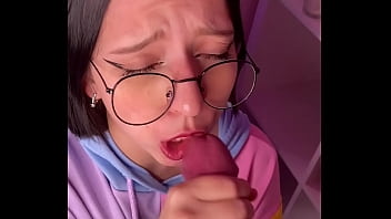 Teen student with glasses gives sloppy blowjob after classes